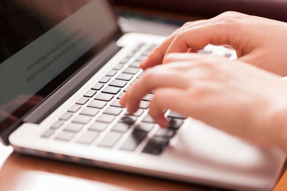 Data Entry Jobs: Interesting Facts and Pros & Cons