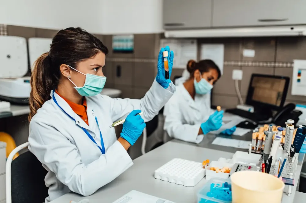 Medical Technologist Certification | Guide to AMT Certification