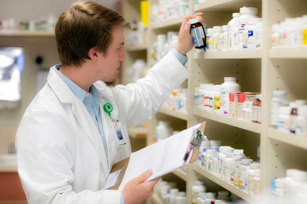 pharmacy-technician