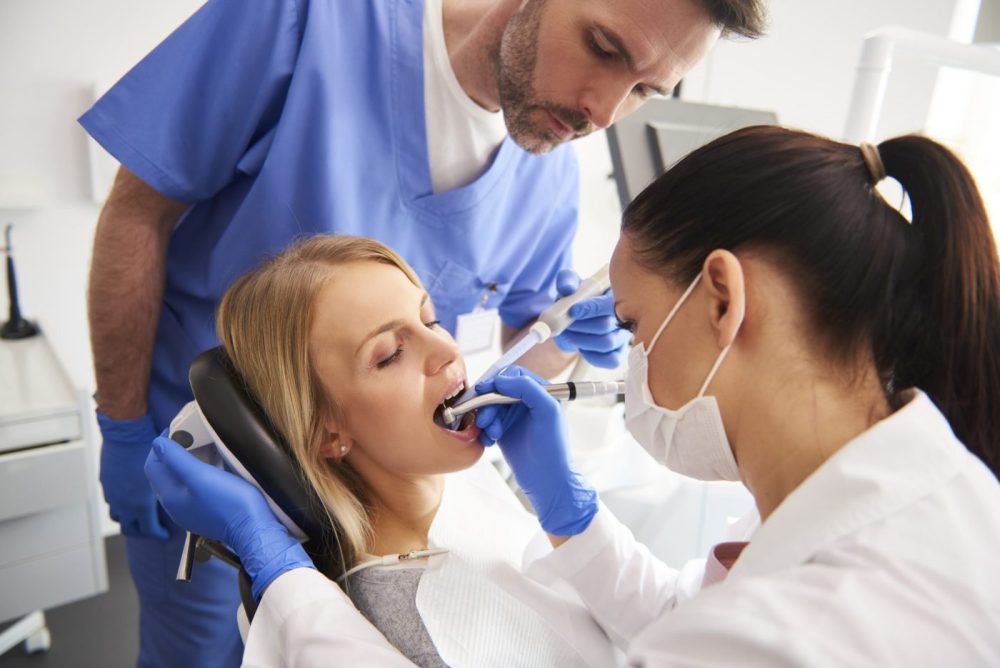 dental assistant